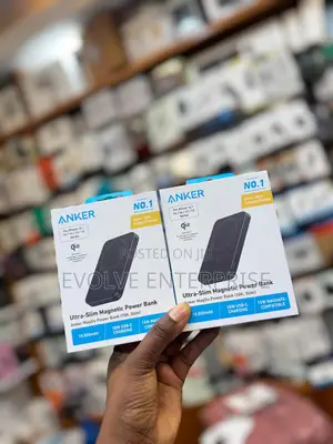 Anker Maggo Power Bank, Ultra-Slim 10,000mah Magnetic Battery Pack