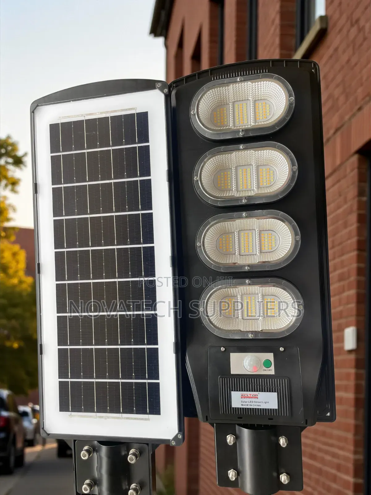 200w All Top Solar Led Street Light – Built-in Lithium Battery