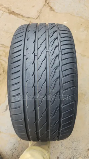 235/35r19 Original Used FRD Tires