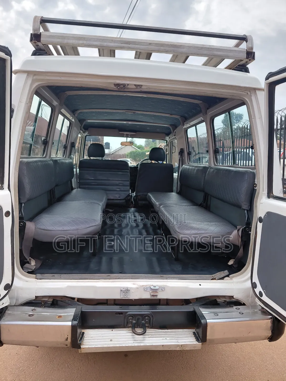 Toyota Land Cruiser 2014 White