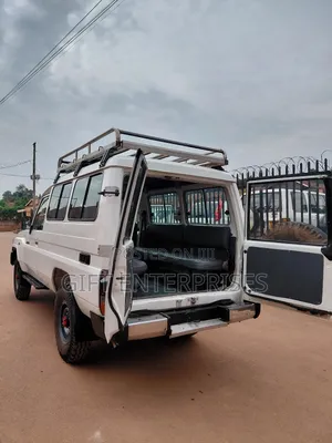 Toyota Land Cruiser 2014 White