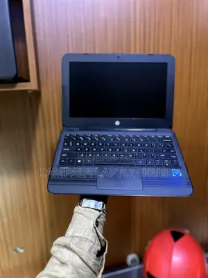 Laptop HP Stream Laptop 4GB Intel Core I3 SSD 128GB