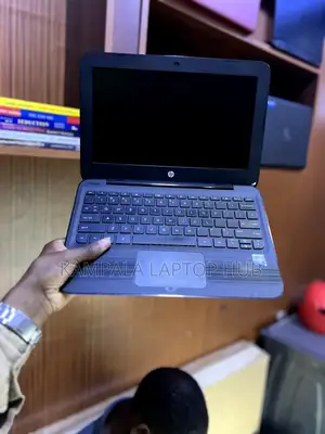 Laptop HP Stream Laptop 4GB Intel Core I3 SSD 256GB