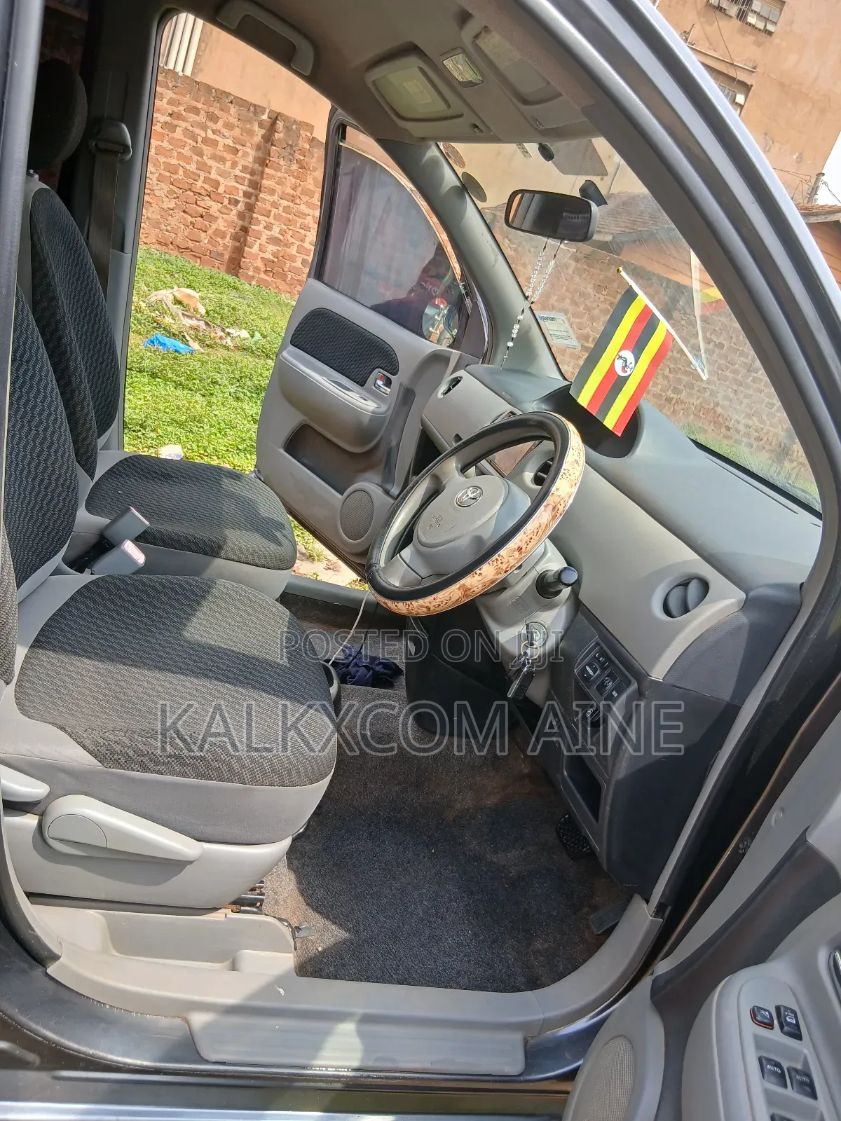 Toyota Sienta 2005 Gray