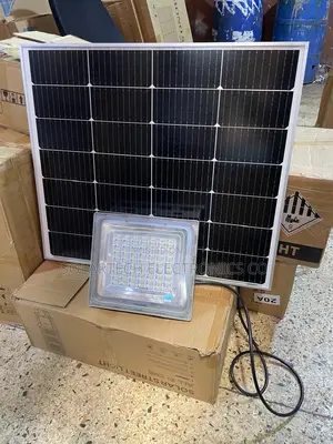 6.0 500w Blue Carbon Solar Flood Light – 80ah Lithium, 5600 Lumens Yre