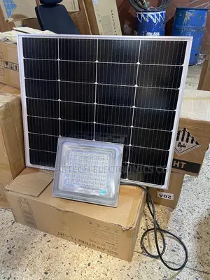 Durable 500w Solar Flood Light – 25 Years Lifespan Yuko