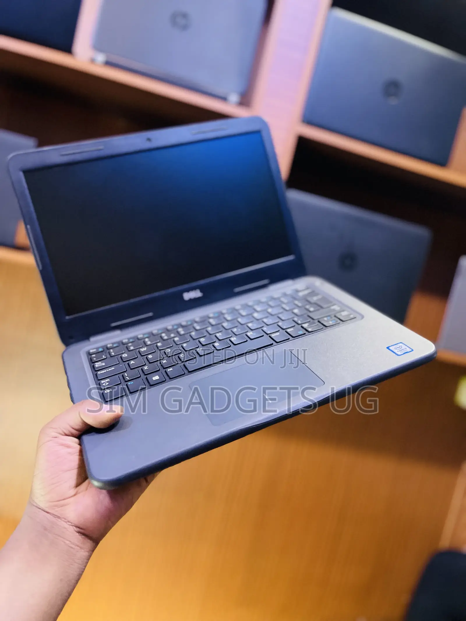 Laptop Dell Latitude 3310 4GB Intel Core I3 SSD 128GB