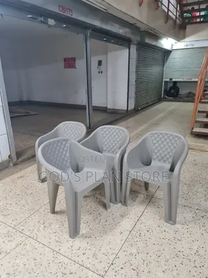Rocked Armed Garden Plastic Chairs Plastic Chairs