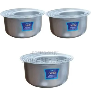 8 Pieces Set of Aluminum Saucepans - Silver