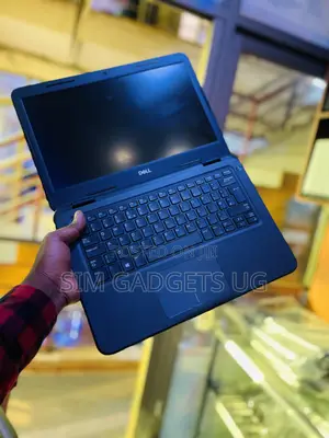 Laptop Dell Latitude 3310 8GB Intel Core I5 SSD 128GB