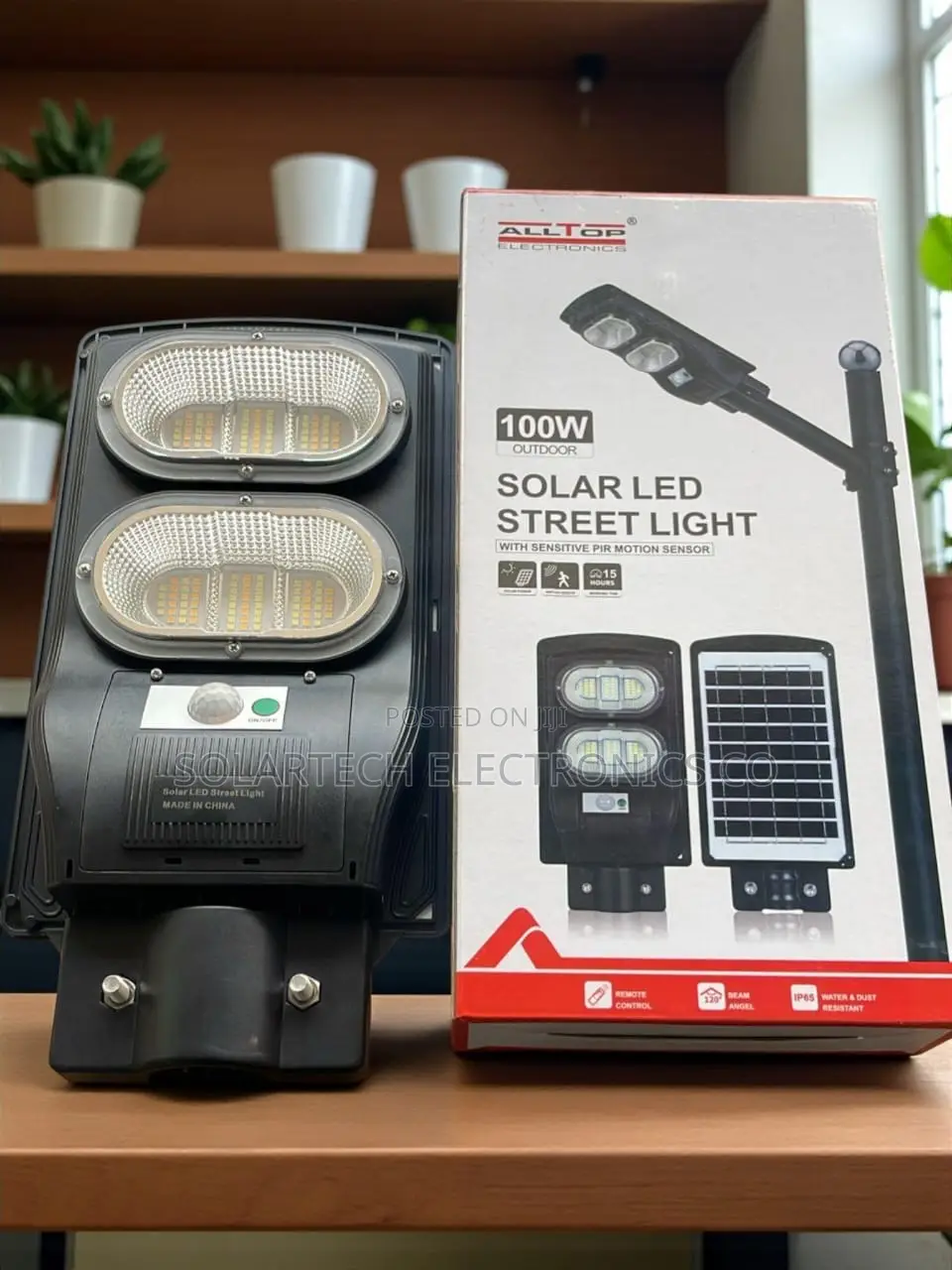 100w All-Top Led Solar Street Light – Automatic Super Bright
