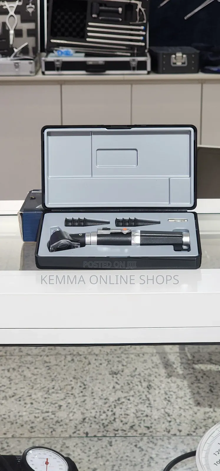 Elaborate Otoscope