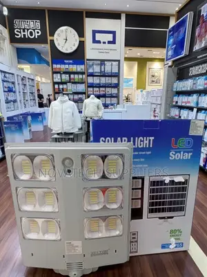 1000w Durable All-Top Solar Street Light – Super Bright