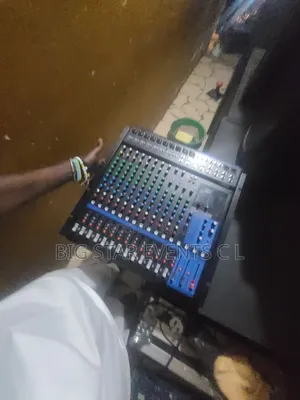 Yamaha Mixer