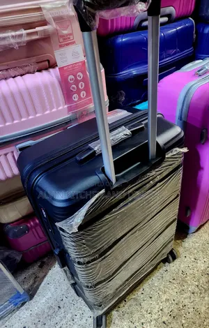 Travel Suitcase Medium Size