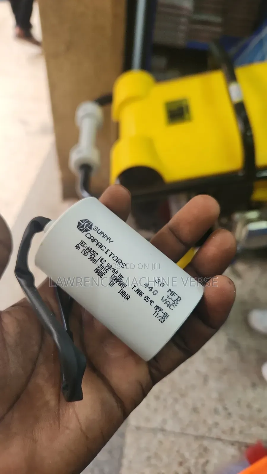 Capacitor 30mfd 440v
