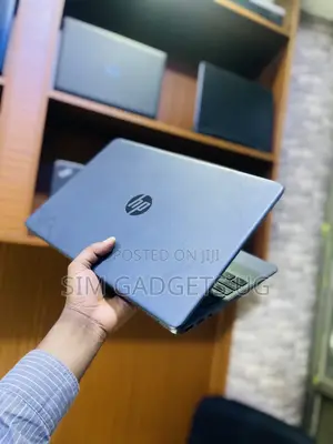 Laptop HP 4GB Intel Core I5 SSD 256GB