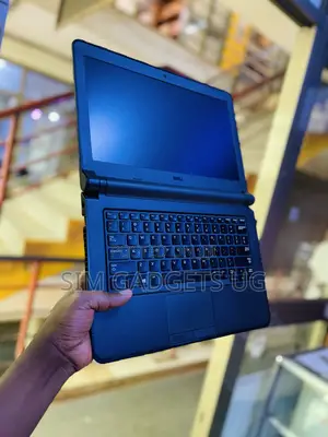 Laptop Dell Latitude 13 3340 4GB Intel Core I5 HDD 500GB