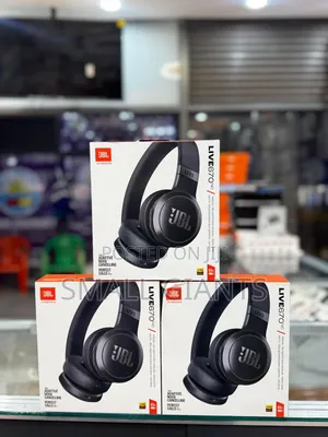 JBL Live 670nc Wireless Headphones