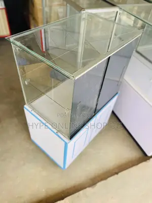 2feets Display Counters