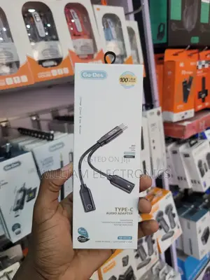 Go-Des 2in1 Audio Type-C Adapter