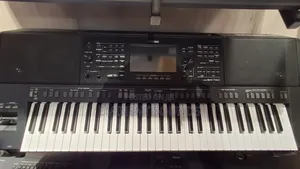 Yamaha Keyboard PSR Sx 720+