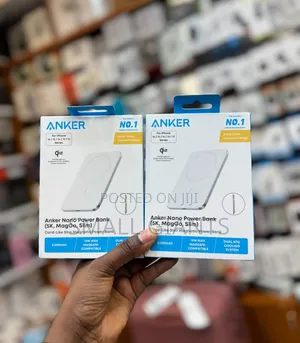 Anker Nano Power Bank, Ultra-Slim 5,000mah Magnetic Wireless