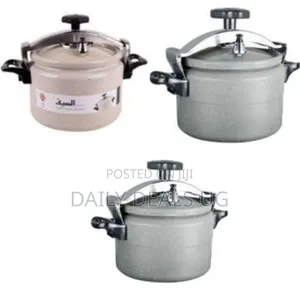 Durable Pressure Cooker With Speckled Finish - Multicolor