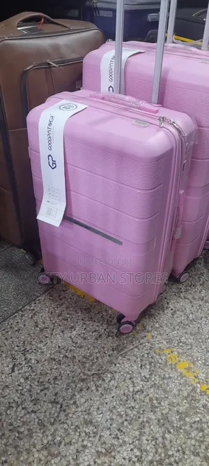 Medium Size 4wheels Pinky Suitcase
