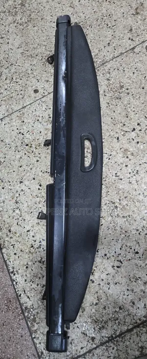 Toyota Kluger Boot Cargo Cover