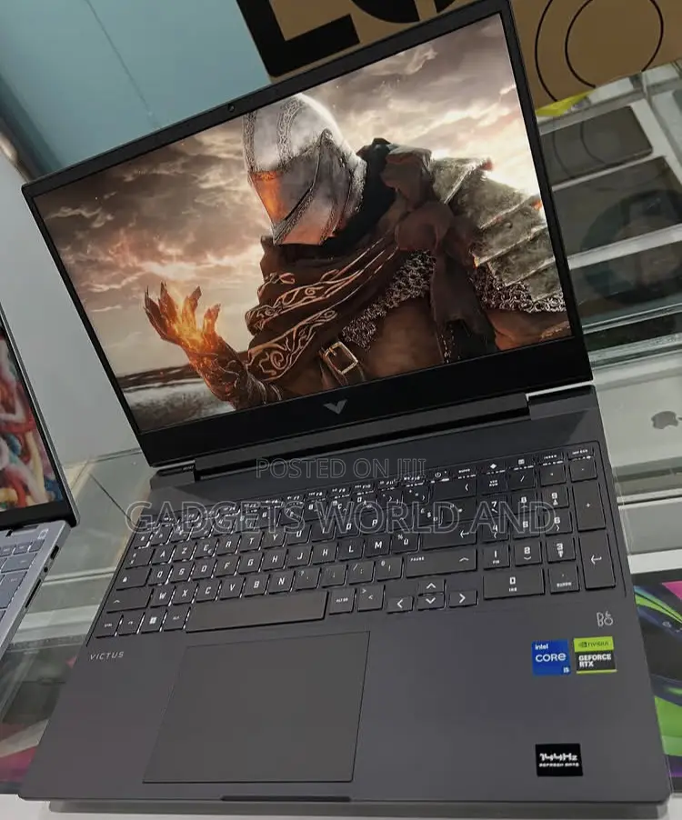 New Laptop HP Victus 15 16GB Intel Core I5 SSD 512GB