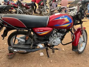 Bajaj CT 125X 2025 Red