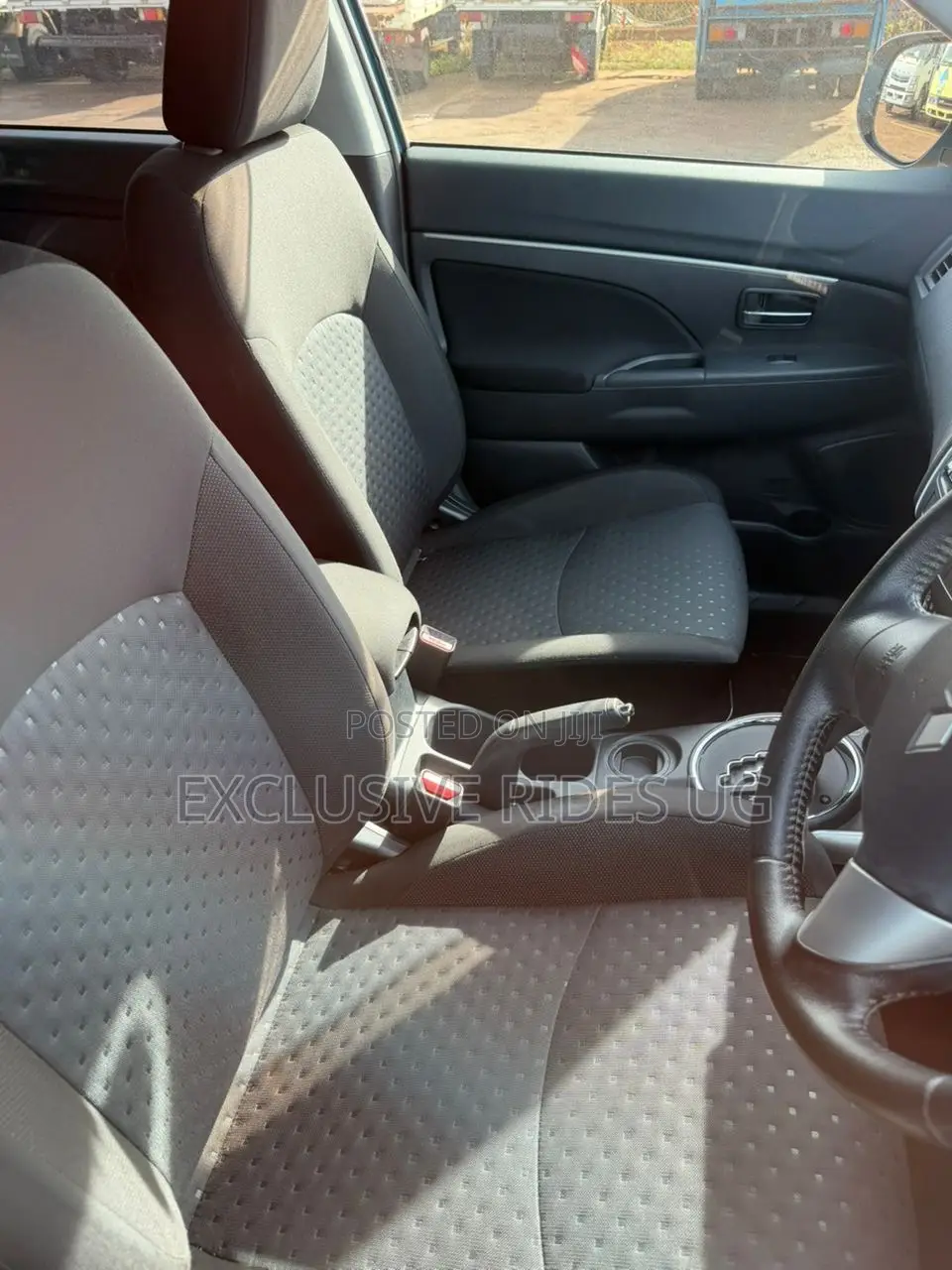 Mitsubishi RVR 2015 Blue