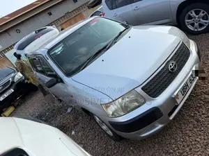 Toyota Succeed 2008 Silver
