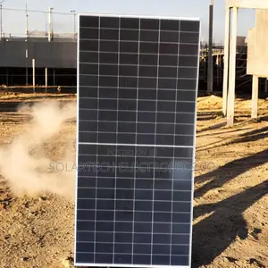 High Output 600w Cworth Energy Solar Pane- 700 Cells