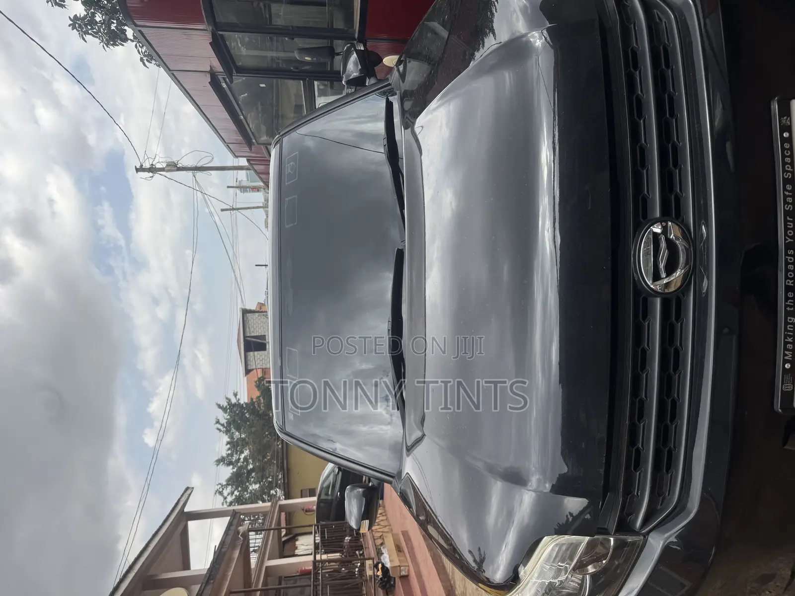 Black Nano Ceramic Tint for Windshield