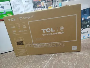 32 TCL Smart Android Digital Flat Screen Flameless.