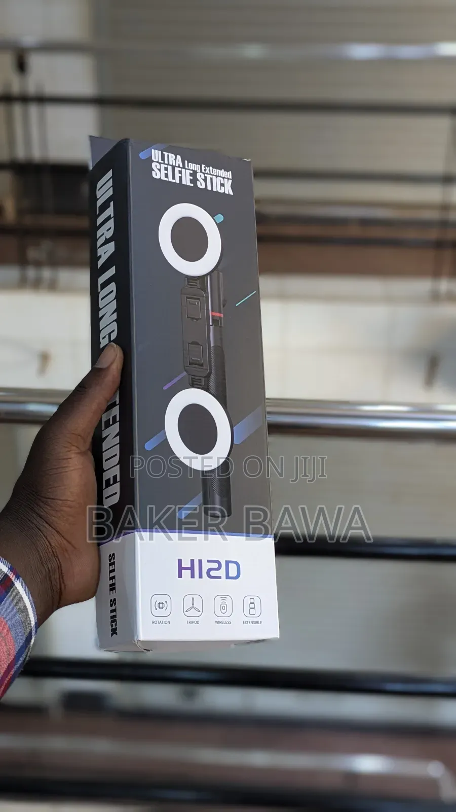 Extendable Bluetooth Selfie Stick With an Integrated Tripod