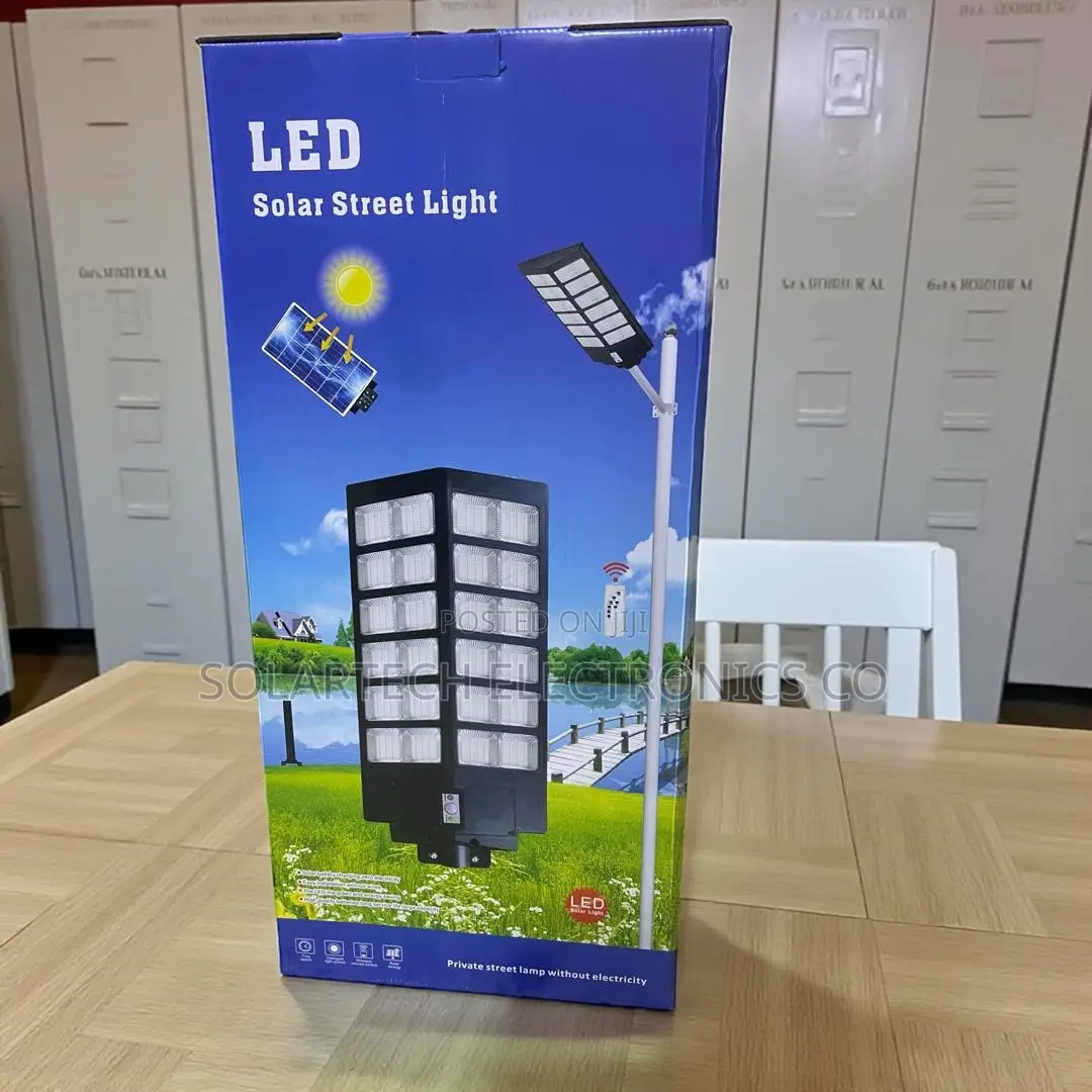 800w Led Solar Street Light -Pole Mounted