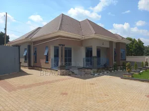 Furnished 4bdrm Bungalow in Kira for sale