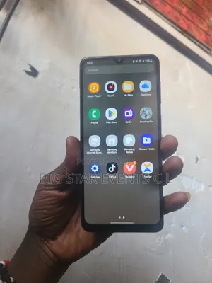 Samsung Galaxy A12 64 GB Black