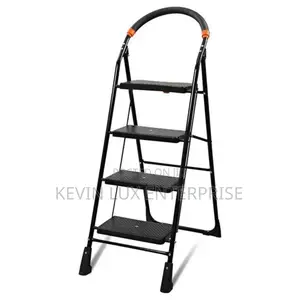 4 Steps Ladder