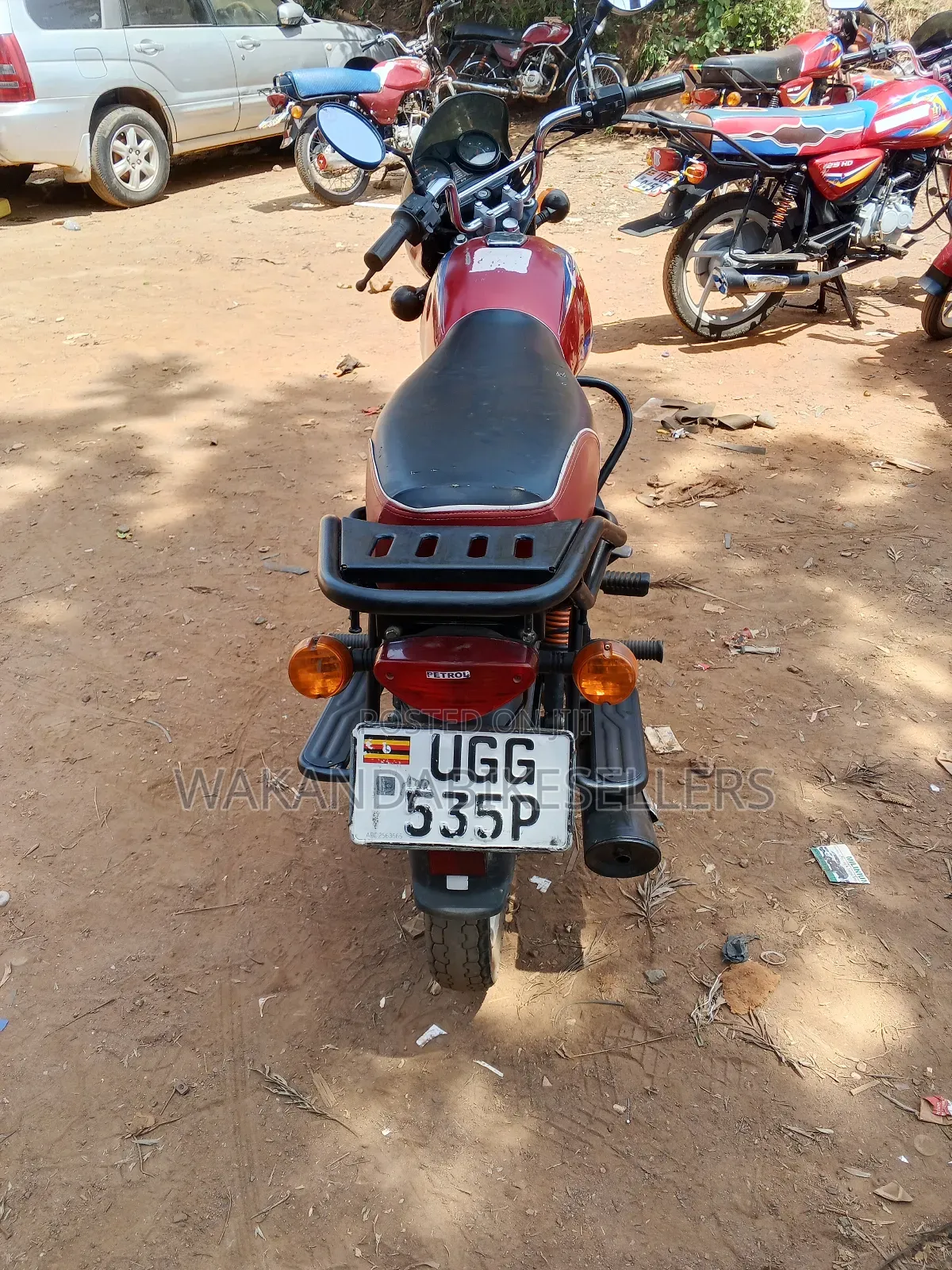 Bajaj Boxer 125 2024 Red