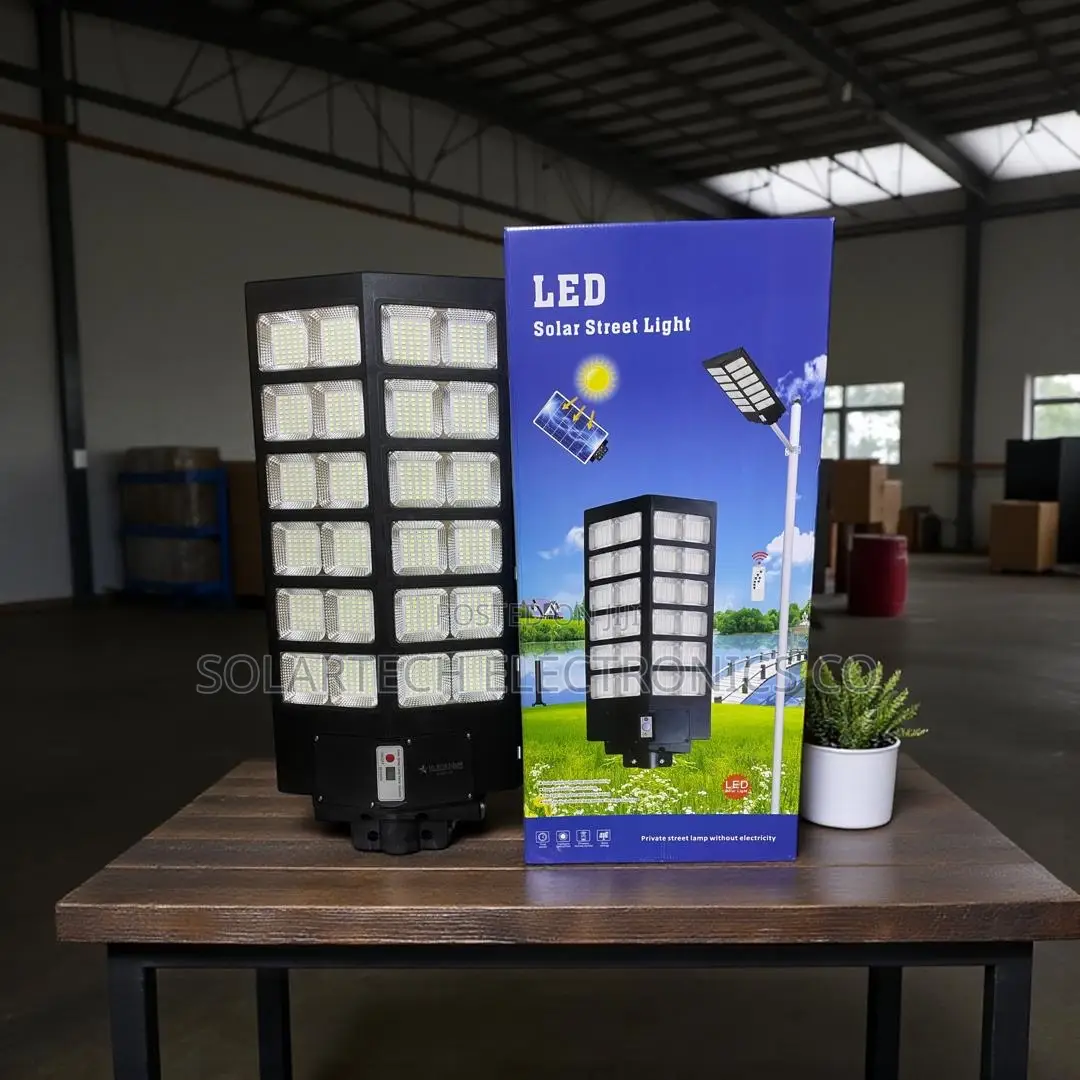 900w Led Solar Street Light – Super Bright Outdoor Lighting