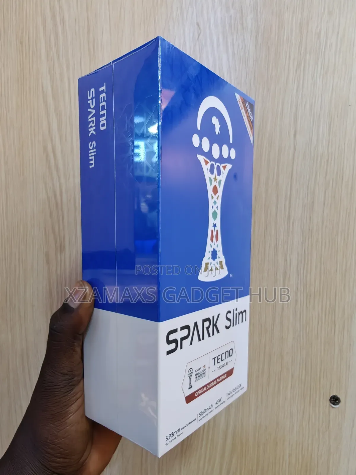 New Tecno Spark Slim 256 GB Black