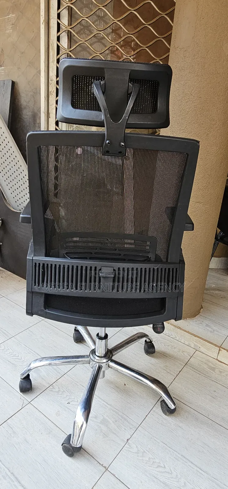High End Mesh Adjustable Black Office Chair