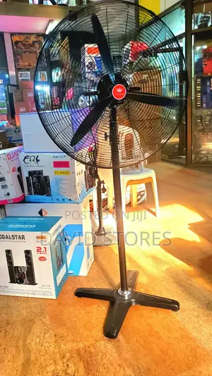 30′′ Heavy Industrial Stand Fan – 3-Speed (Black)