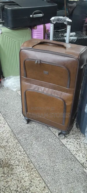 Pure Leather Medium Suitcase