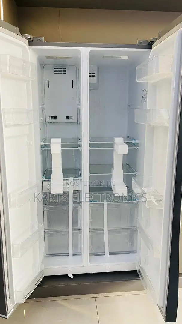 Midea 710litres Side by Side Fridge