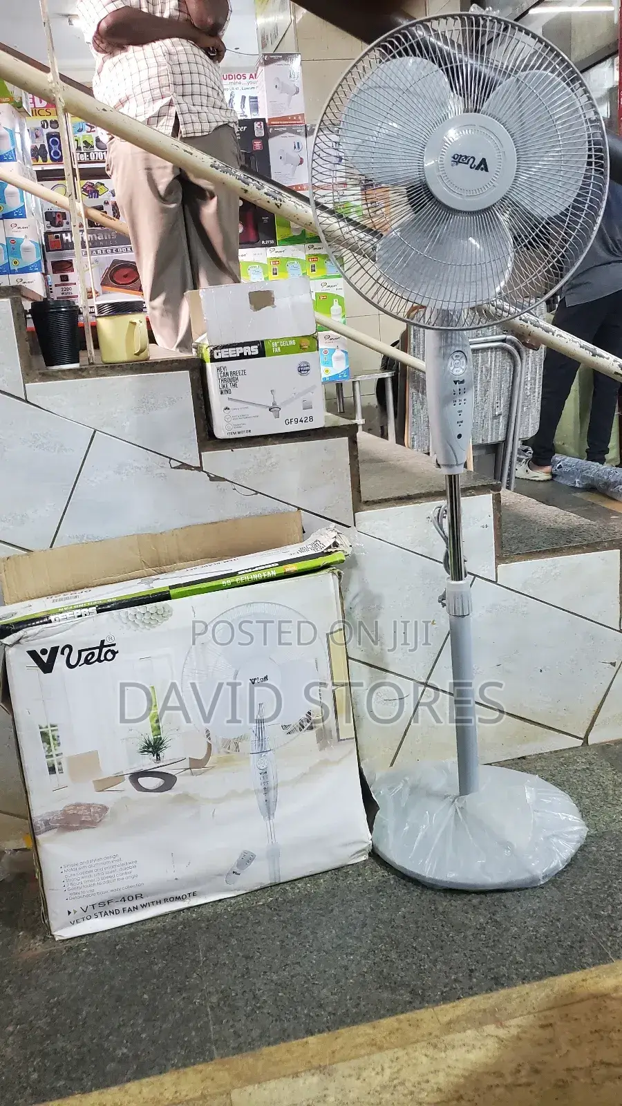 Veto 16′′ Remote Stand Fan